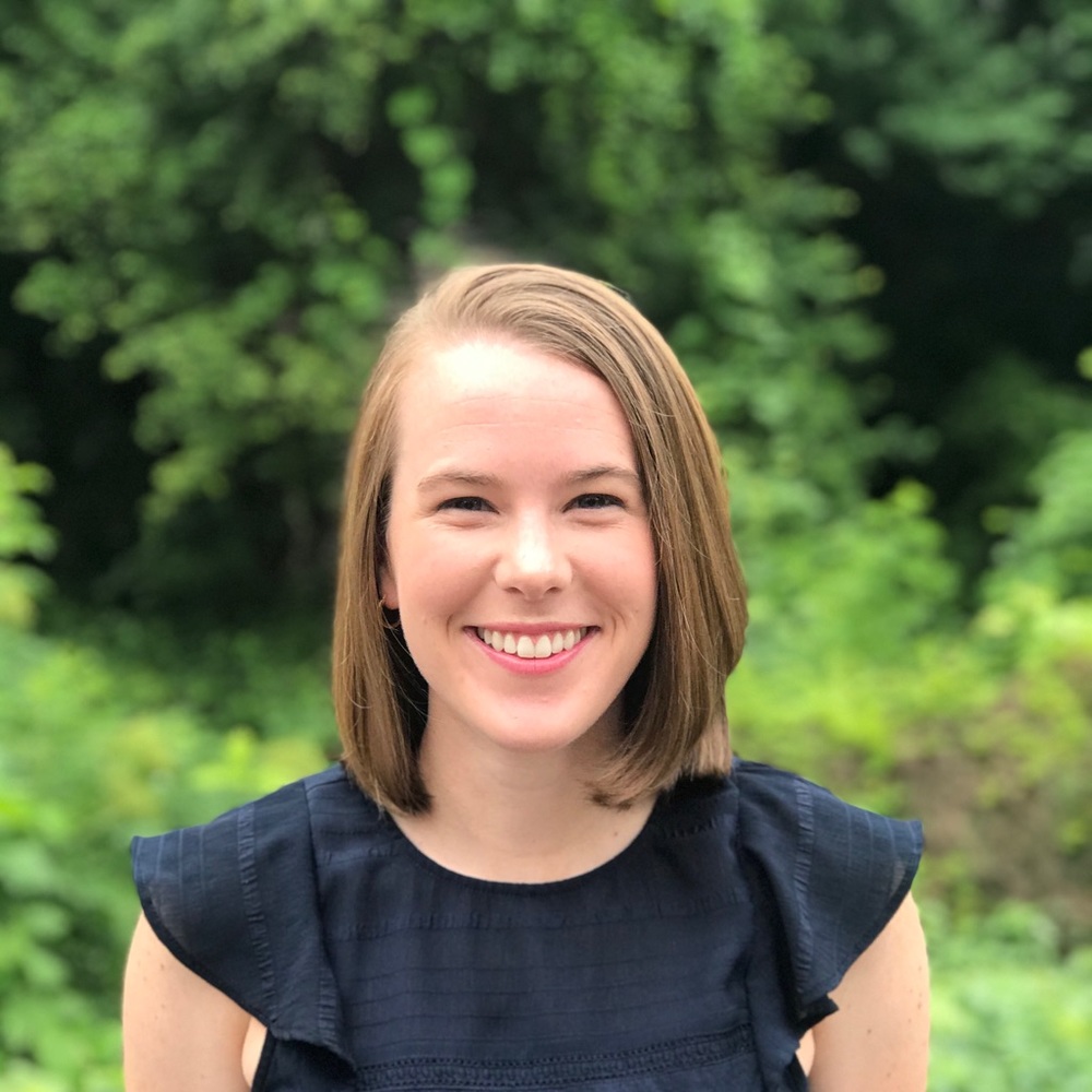 Meet your Posher, Emily